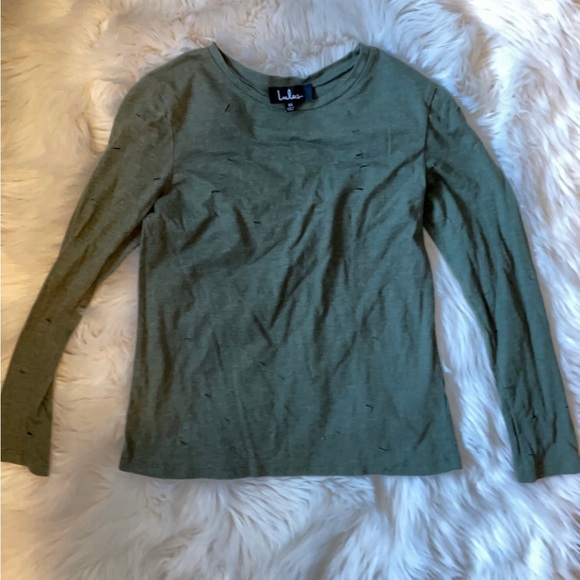 LULU’S CUTTING EDGE OLIVE GREEN DISTRESSED LONG SLEEVE TEE - Picture 4 of 7